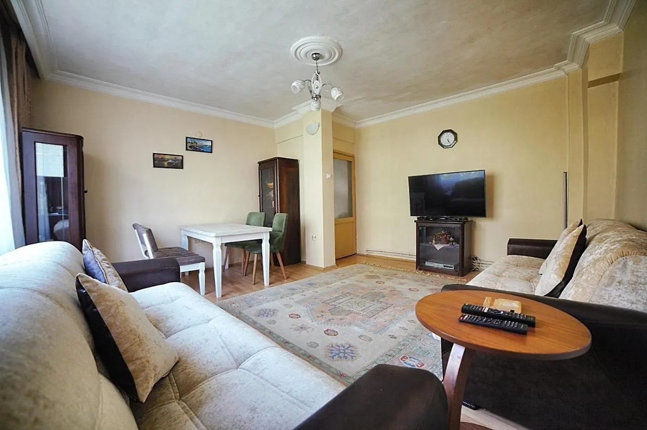 Lejlighed Private Room Close To Merter And Gungoren Textile Center Istanbul